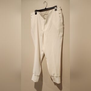 Zara White Jogger Style Pants with Tapered Leg
